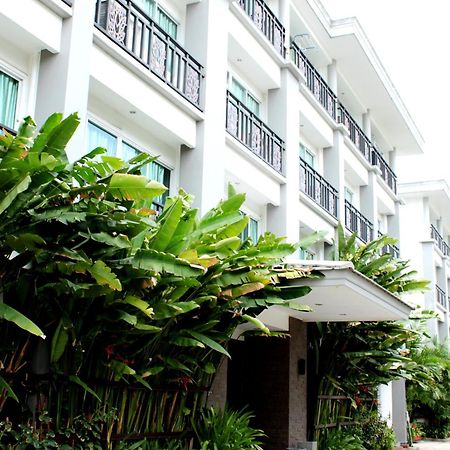 14 Resort Bangkok Kültér fotó